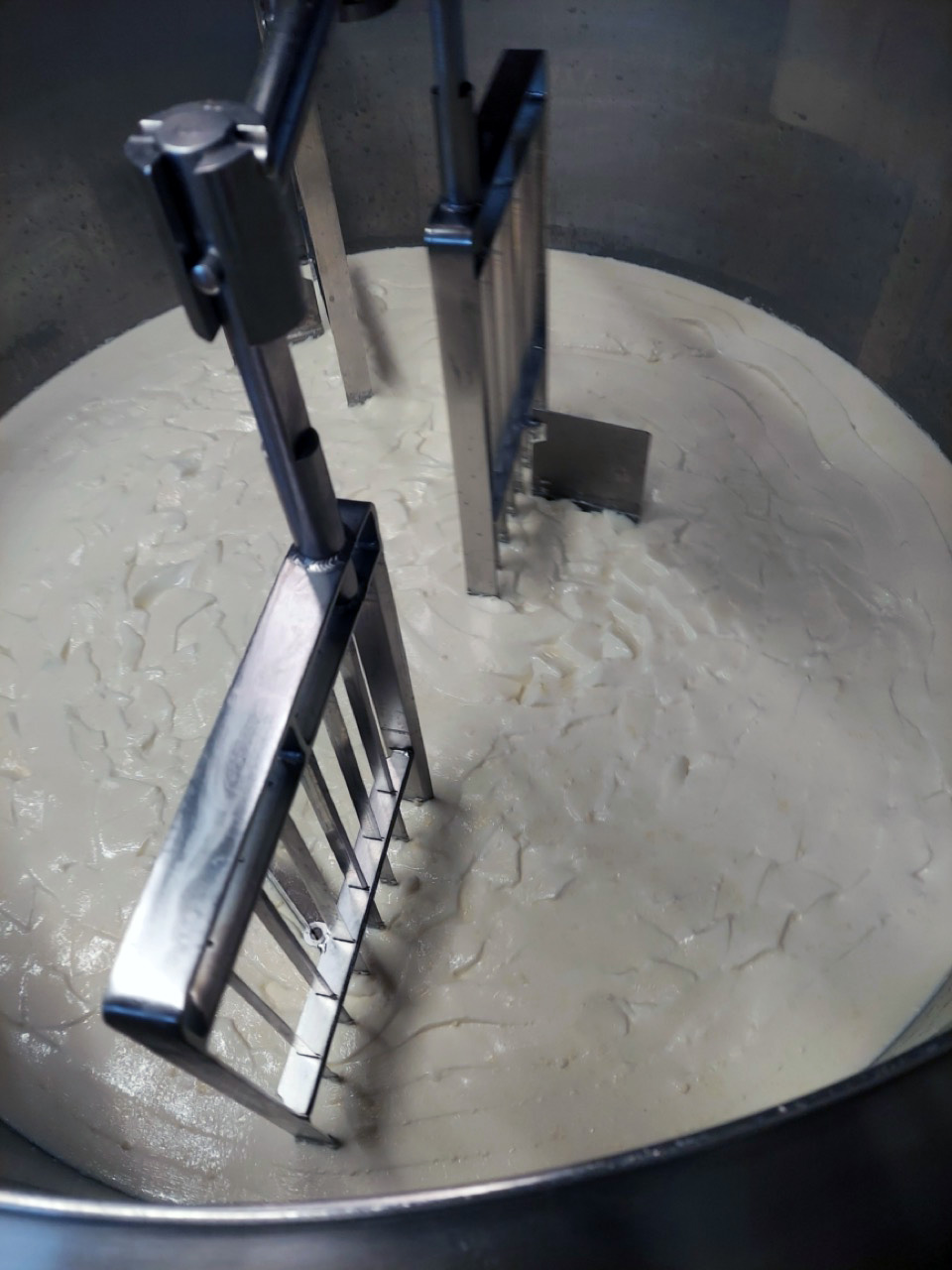 Cuve de fabrication artisanale paneer